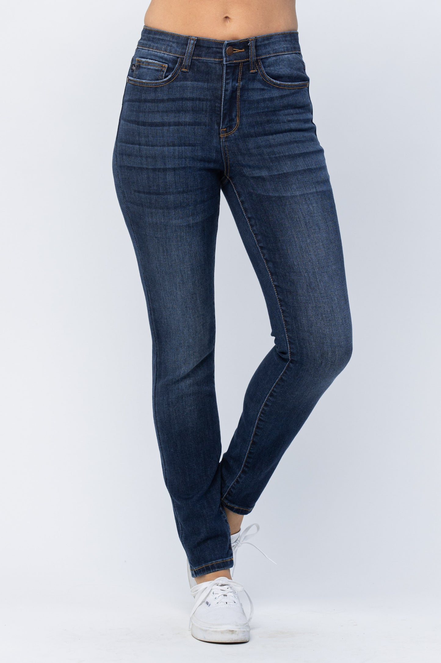 High Rise Clean Dark Relaxed Fit - Judy Blue
